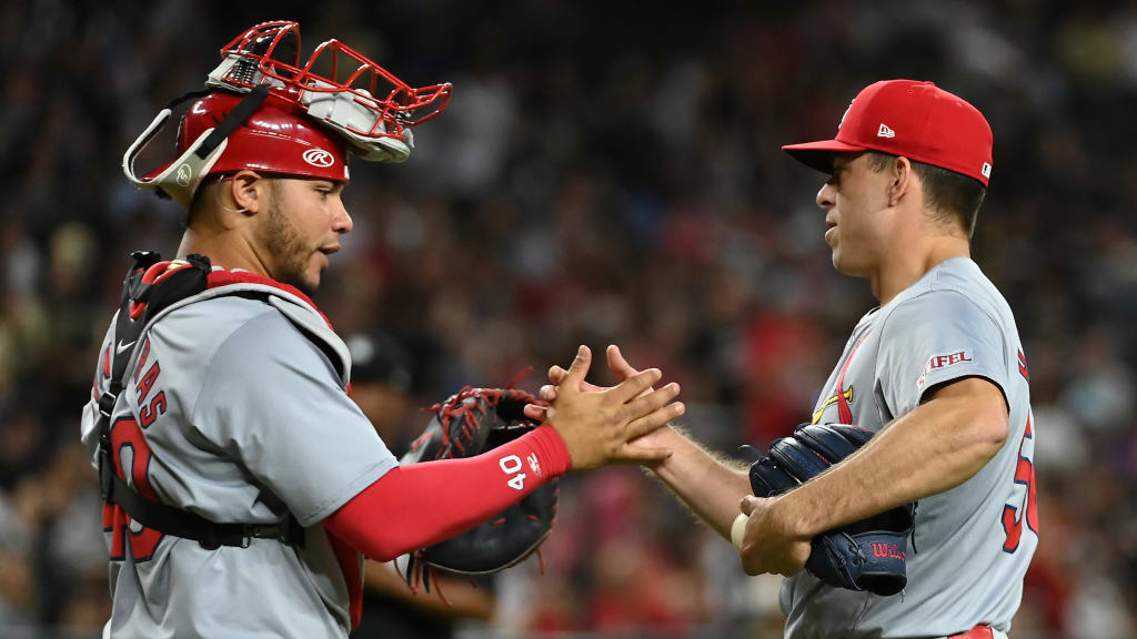 Lars Nootbaar, Nolan Arenado hit first HRs of 2024