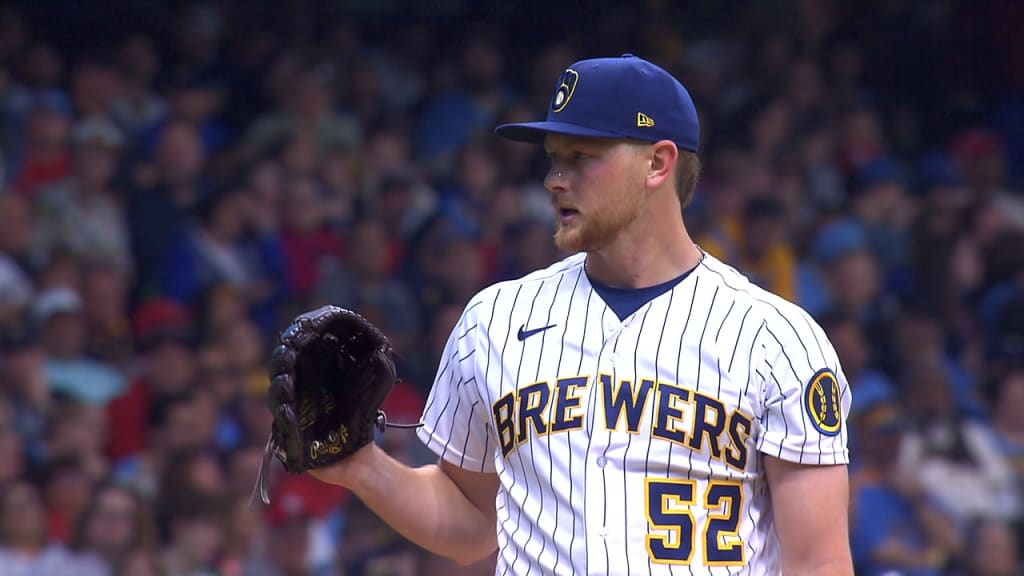 Brewers power past Giants to snap 6-game losing skid