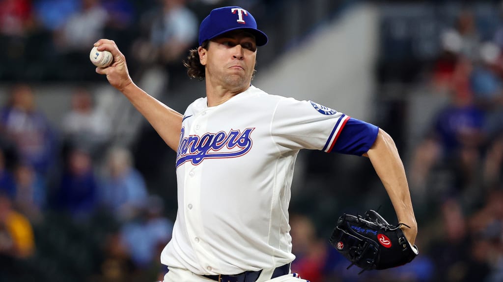 deGrom takes on Pirates in generational pitching duel