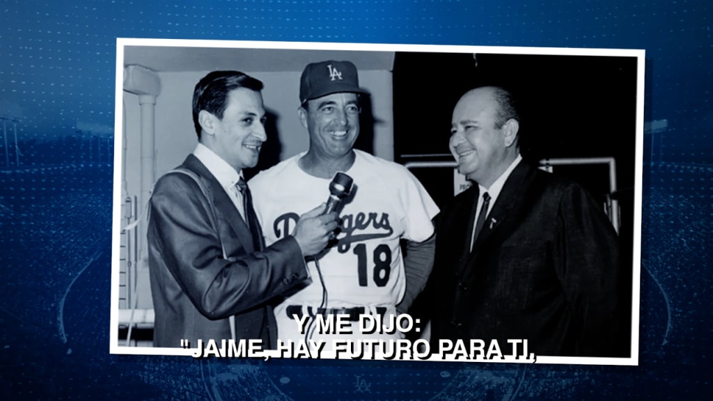 Los Angeles Dodgers - Photo of the Day: Hall of Famer Jaime Jarrin
