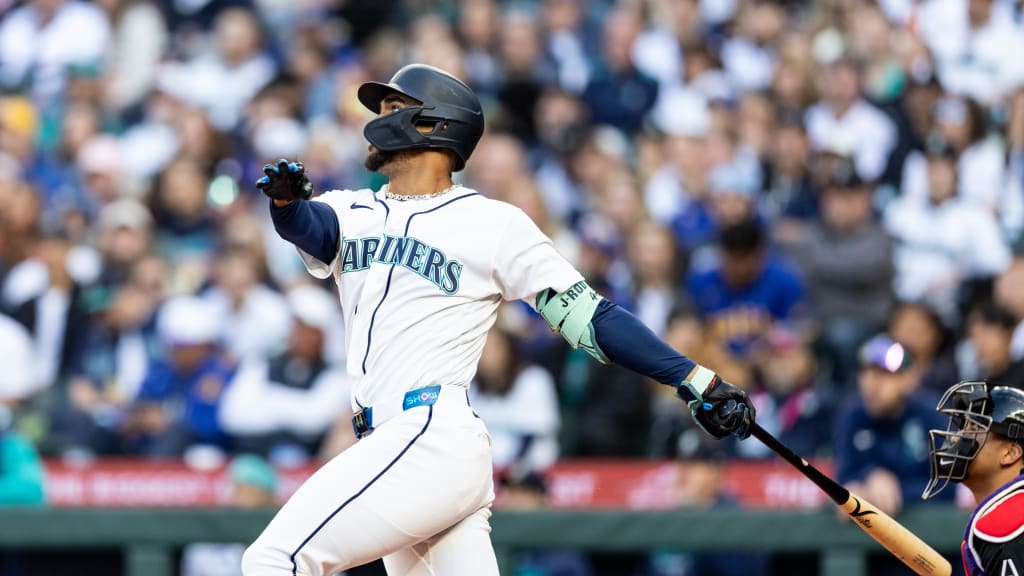 Julio Rodríguez has huge month of May for Mariners