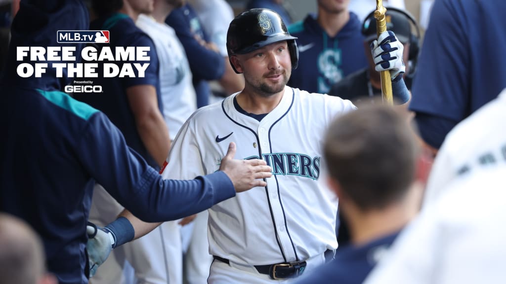 LIVE: 50 for Big Dumper! Raleigh just keeps on raking