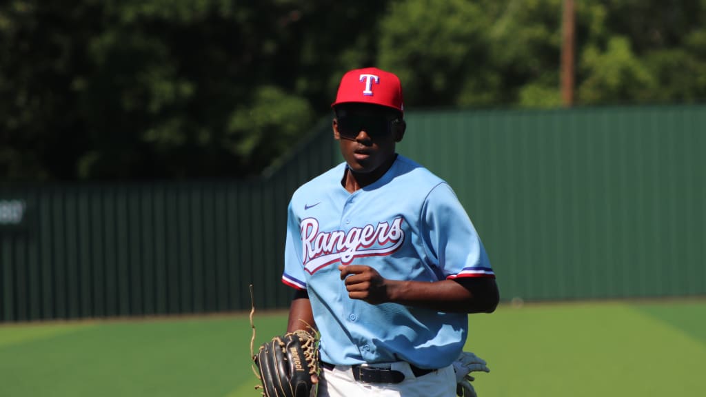 See the hundreds of Dallas-area athletes who signed a national letter of  intent Wednesday