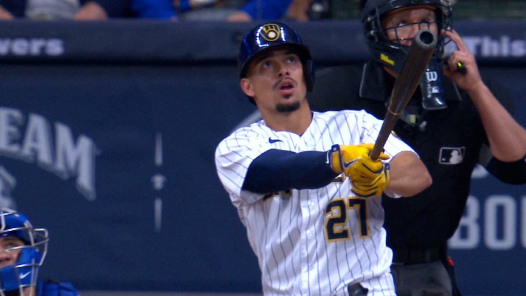Brewers rally to overcome Domínguez's fourth homer, drop Yankees