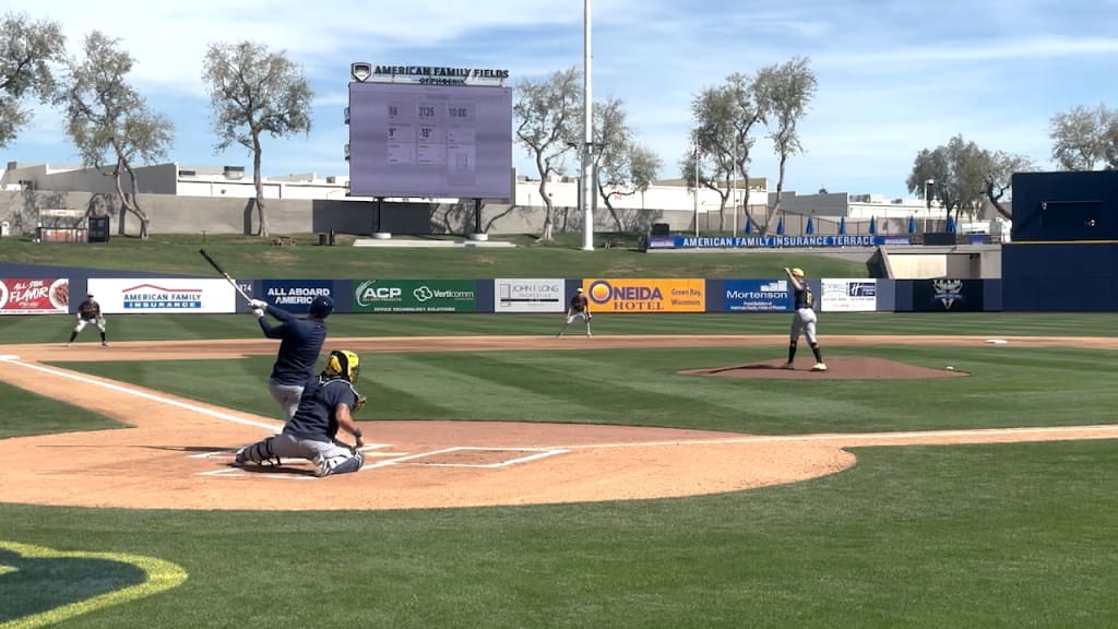 Rhys Hoskins on striking out against DL Hall
