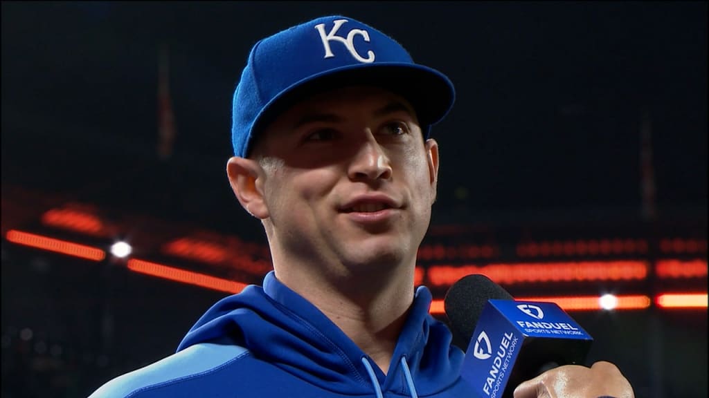 Kris Bubic throws 7 scoreless innings in win vs. Giants
