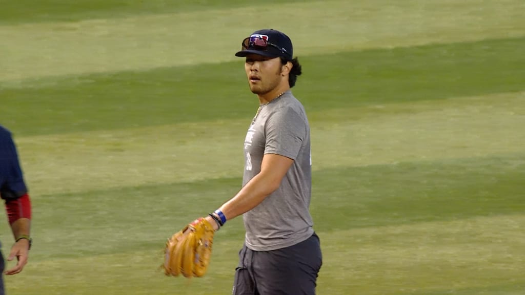 Locals set to play baseball in Korea: 'It's definitely different