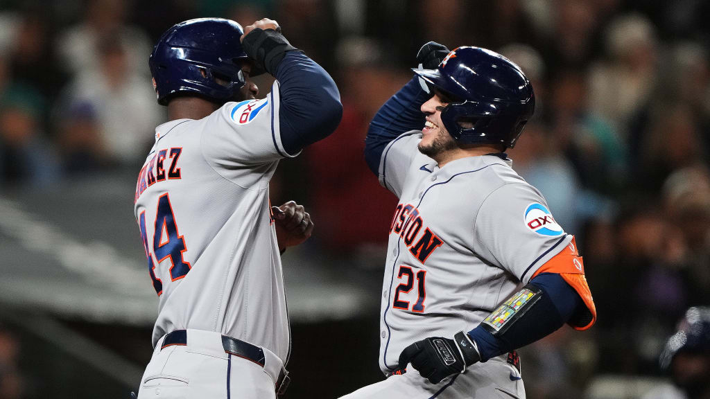 LIVE: In control of playoff destiny, Astros jump out early in Seattle