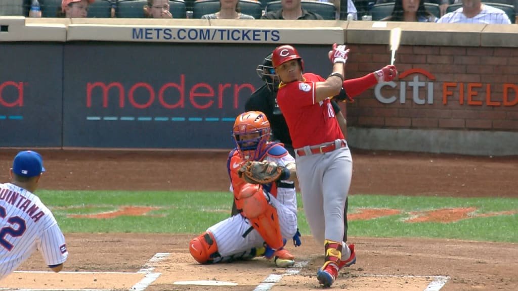 Reds build big lead, hold on for win over Mets