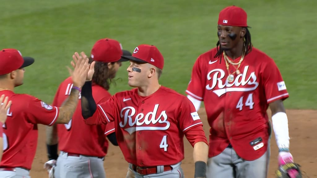 Cincinnati Reds' Christian Encarnacion-Strand (33) gestures as he