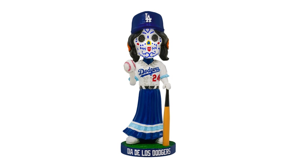 Bobblehead dodgers dia de los Dodgers store