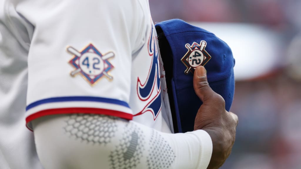 Cardinals scout honored on Jackie Robinson Day