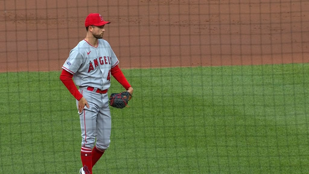 Angels outfielder Taylor Ward will avoid injured list after wall collision  – Daily News