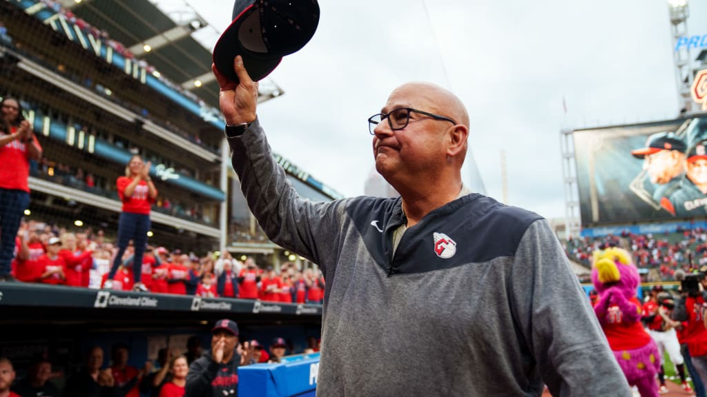 VIDEO: Terry Francona Riding His Scooter Onto Cleveland All-Star Red Carpet  Absolutely Rules