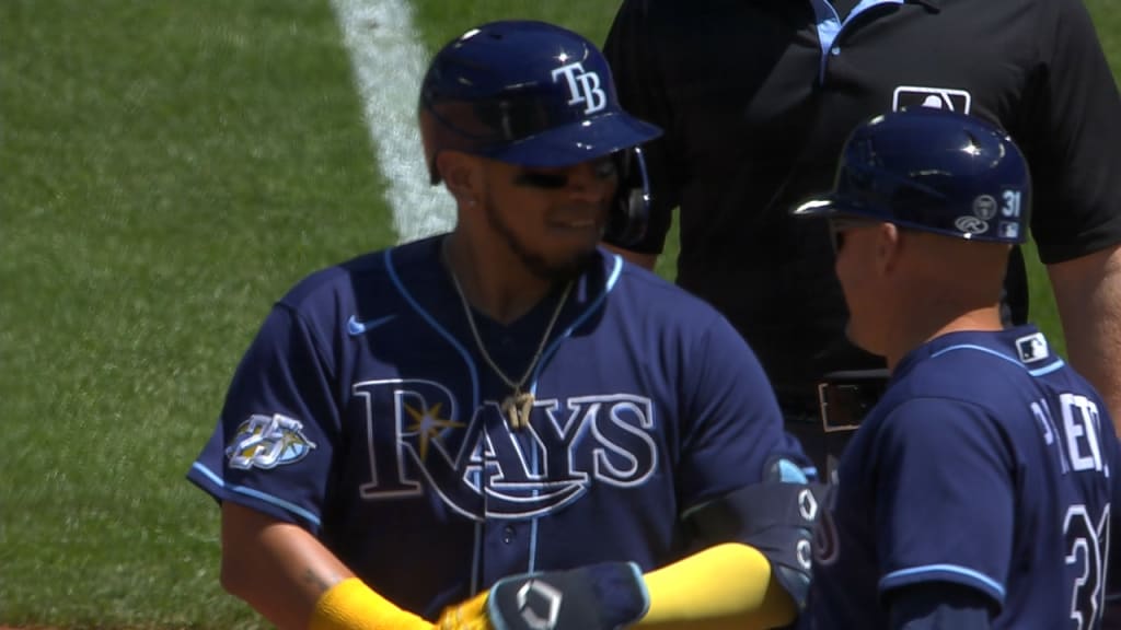 Scary Collision in Tampa Bay Rays and Seattle Mariners Game Between Isaac  Paredes and Ty France - Fastball