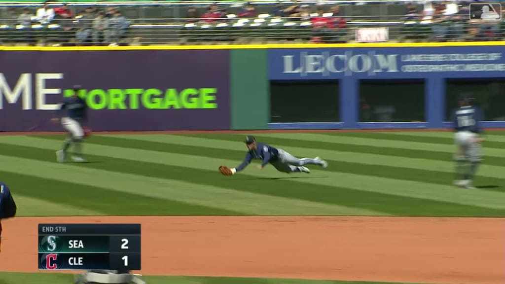 Jarred Kelenic, Teoscar Hernandez homer to back another stellar