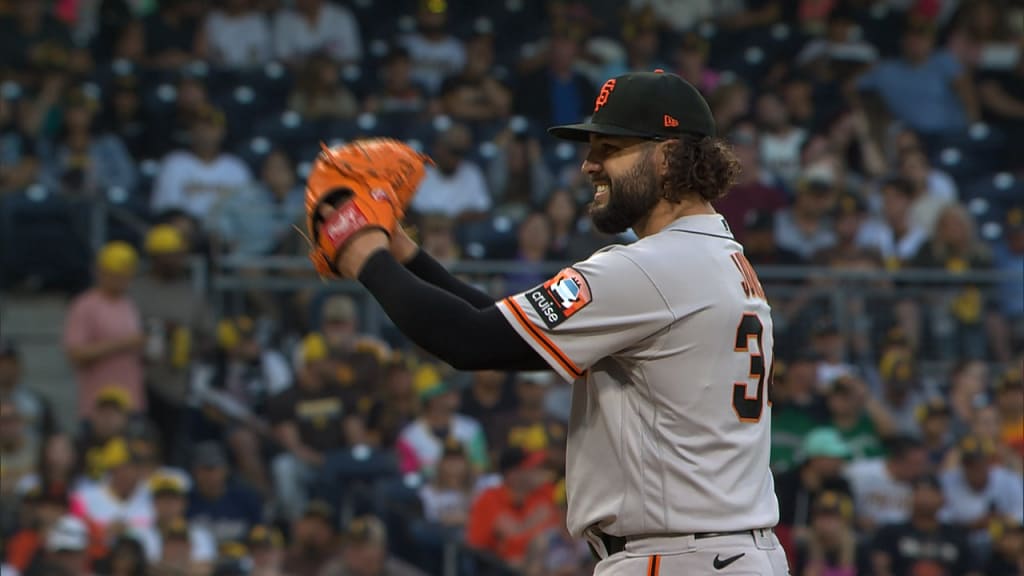 Giants news: Alyssa Nakken makes MLB history in win over Padres