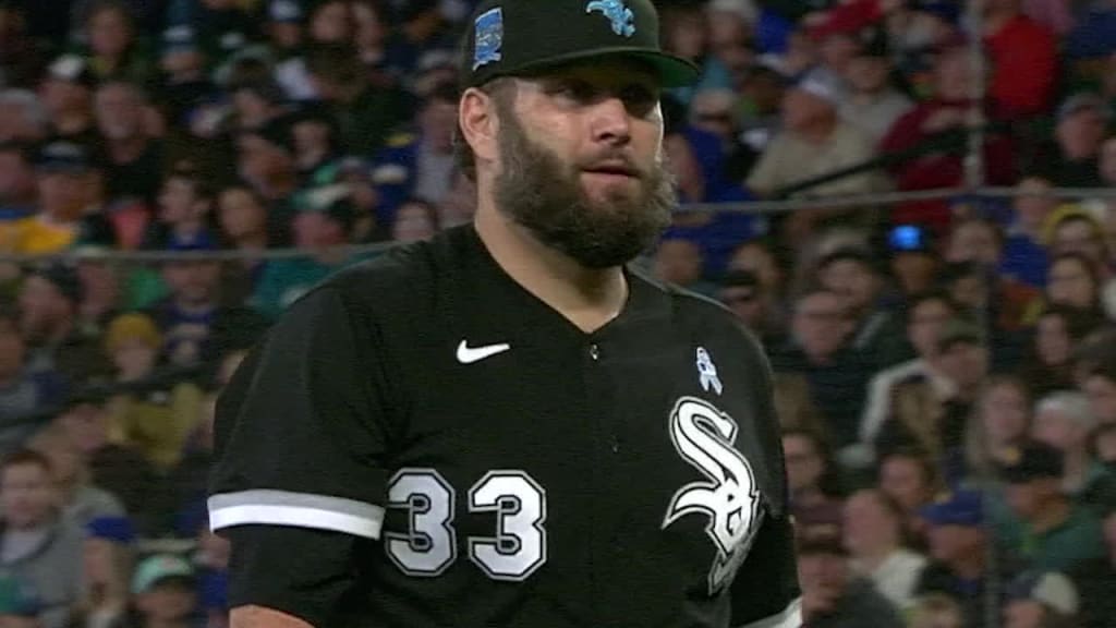 White Sox's Lance Lynn stuns MLB with astonishing performance vs