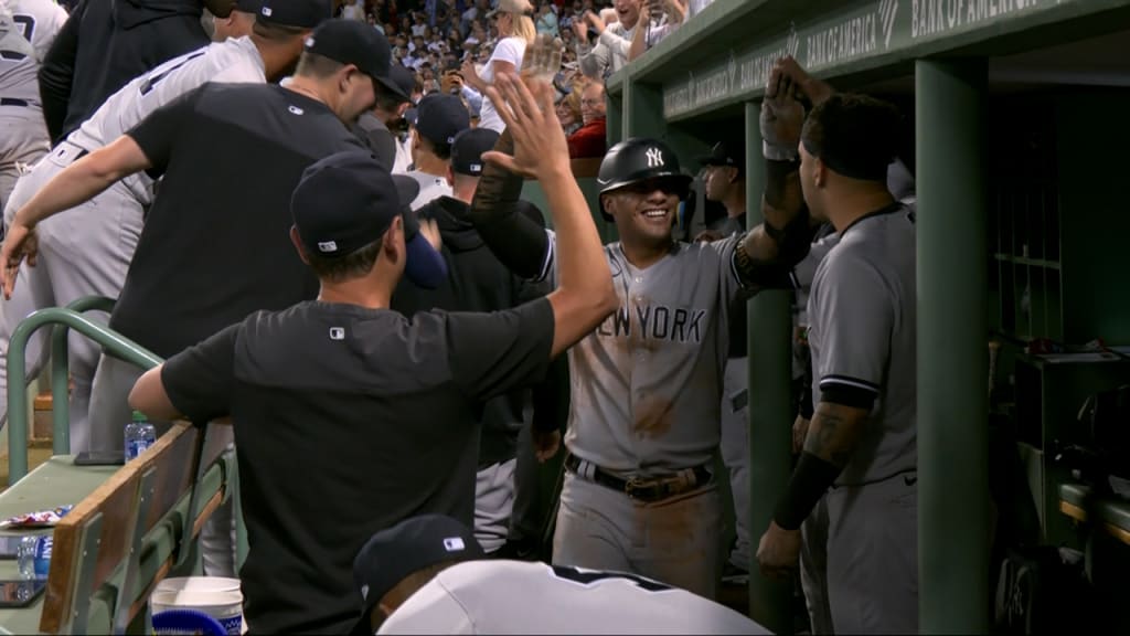 Torres' 2-run single helps Yankees outlast Red Sox 3-2 in