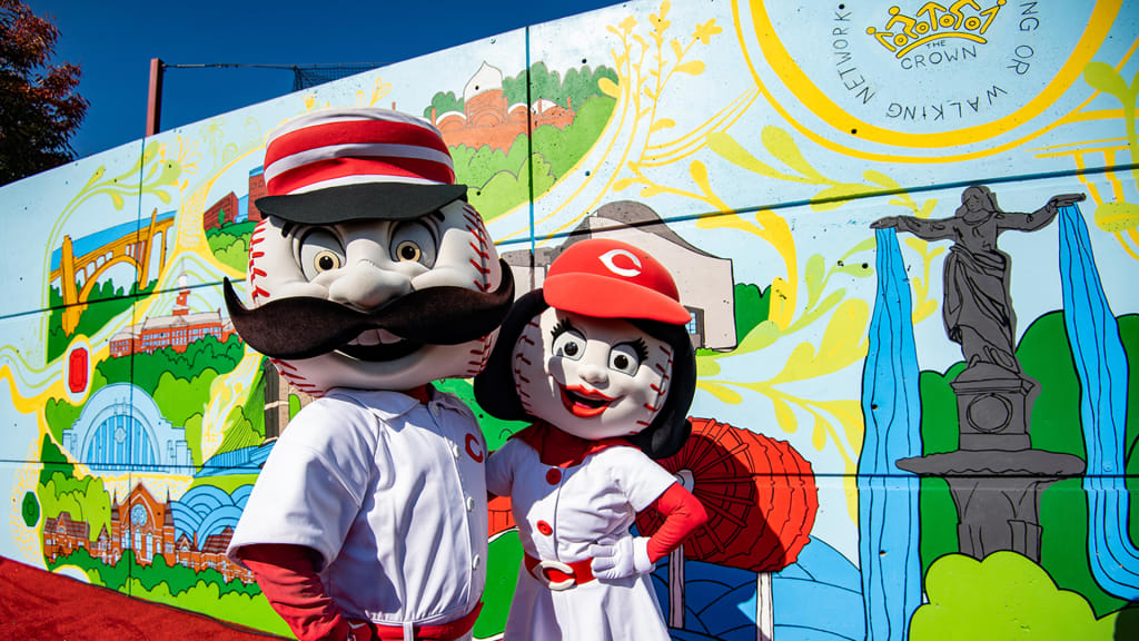 Reds dedicate CROWN mural outside Great American Ball Park