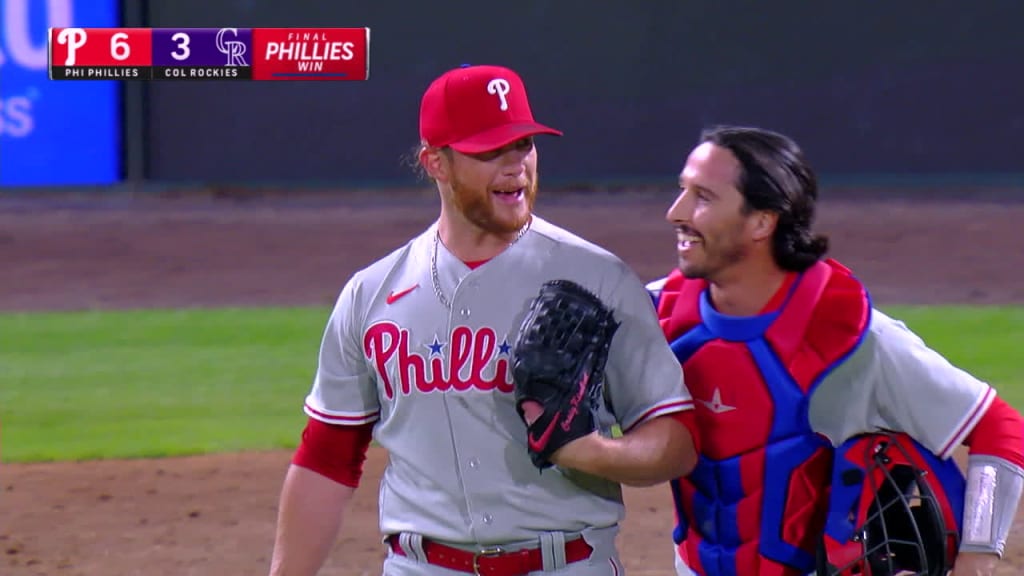 Kimbrel secures Phillies' 6-3 win