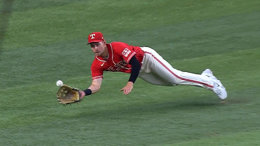 Jarred Kelenic selected by Rangers; Josh Smith optioned