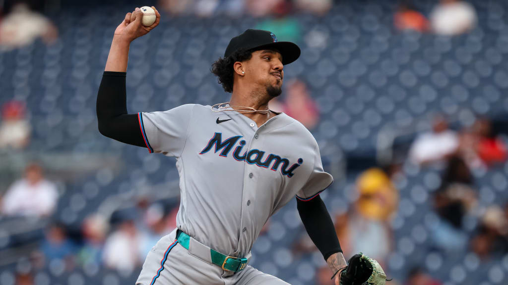 MLB.com editorial image for Miami Marlins: Pérez struggles with command, unable to overcome five-run 3rd inning
