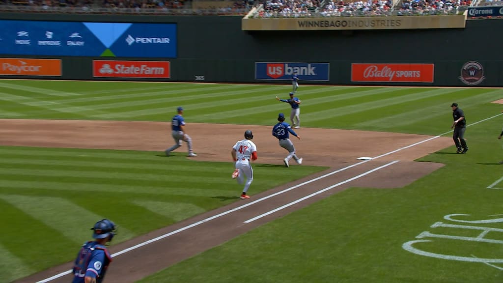 Marcus Semien's sliding play