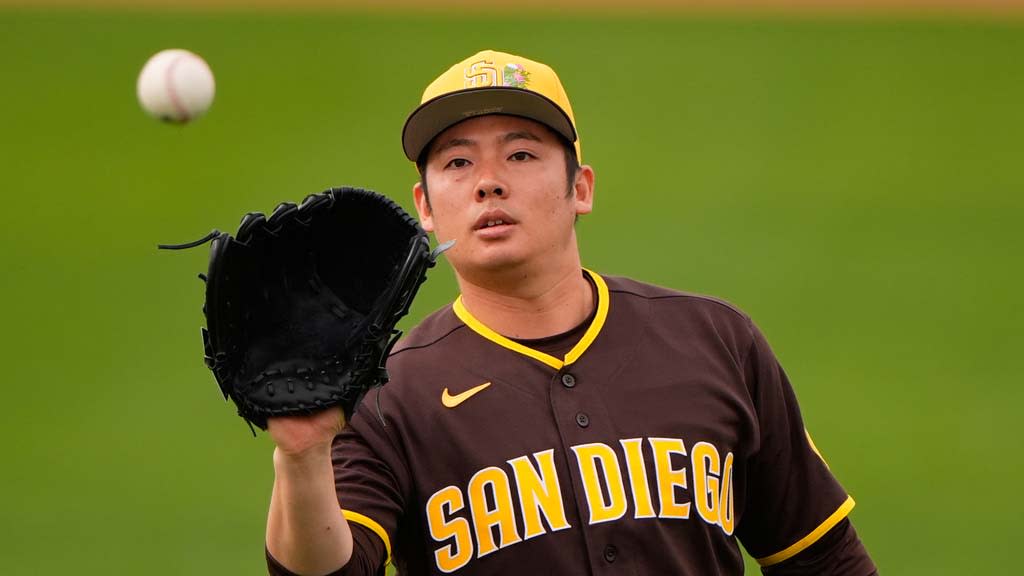 パドレス松井裕樹、左足違和感でライブBP途中降板