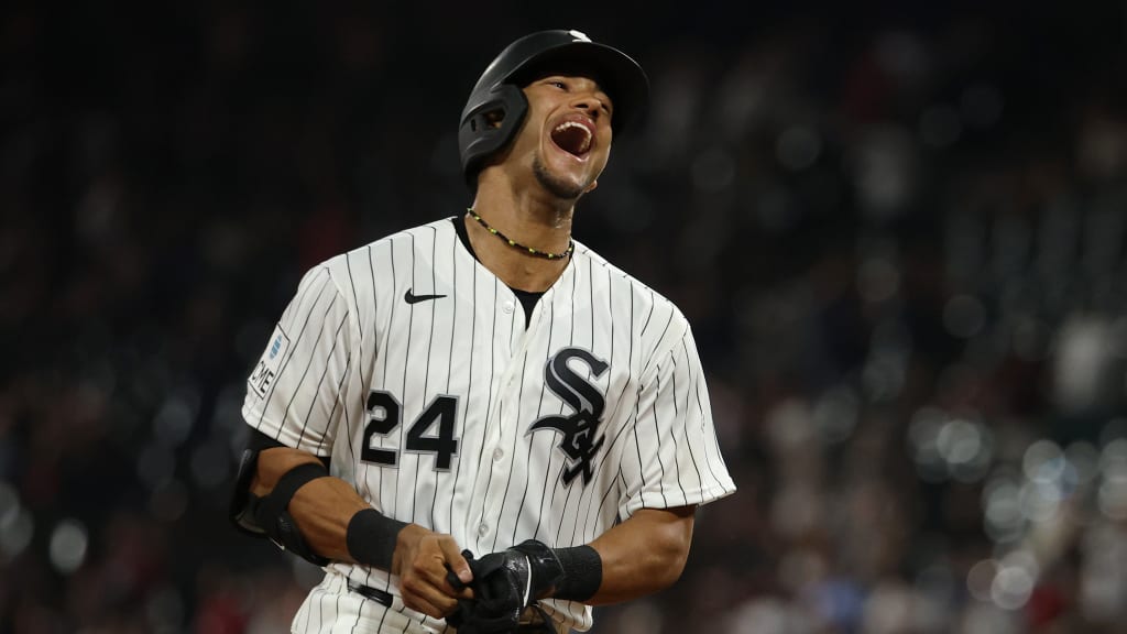 More South Side magic! Montgomery walks it off in debut