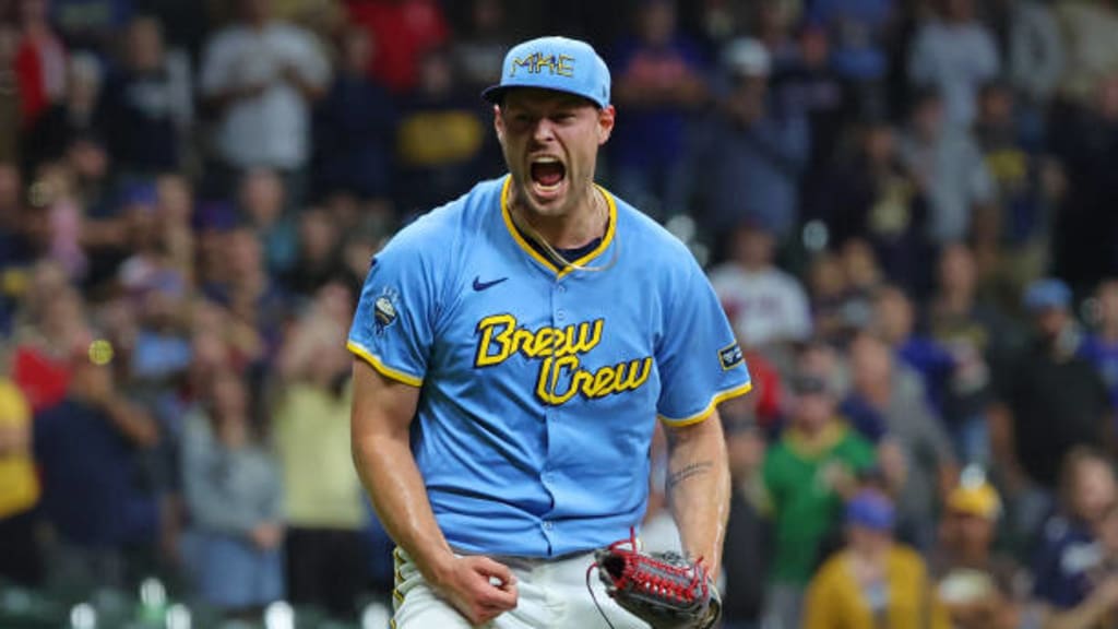 Trevor Megill fans Brandon Nimmo to close out 8-4 win