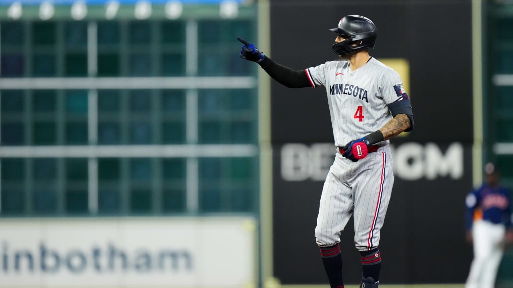 Carlos Correa's big Game 2