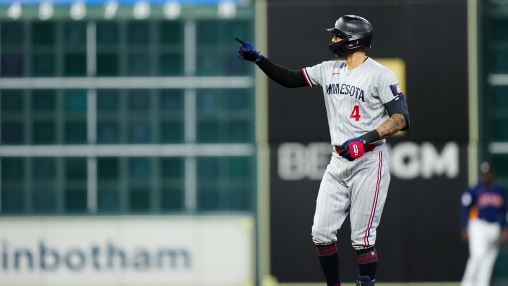 Alex Kirilloff has his third consecutive multihit game as Twins