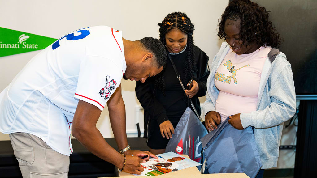 Hunter Greene signed photos for the students of Robert A. Taft Information Technology High School.