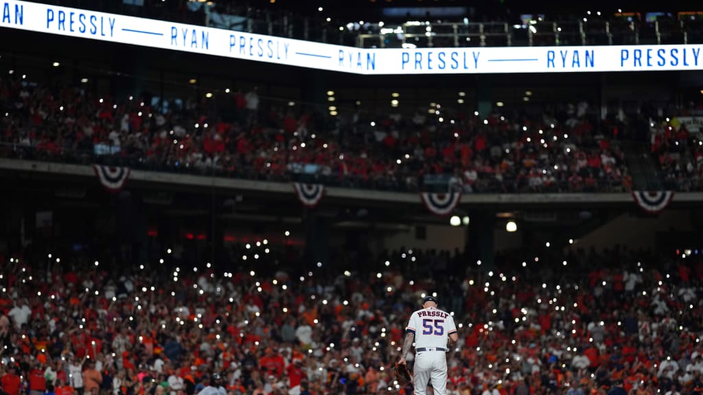 Carlos Rodón dominant in win over Astros