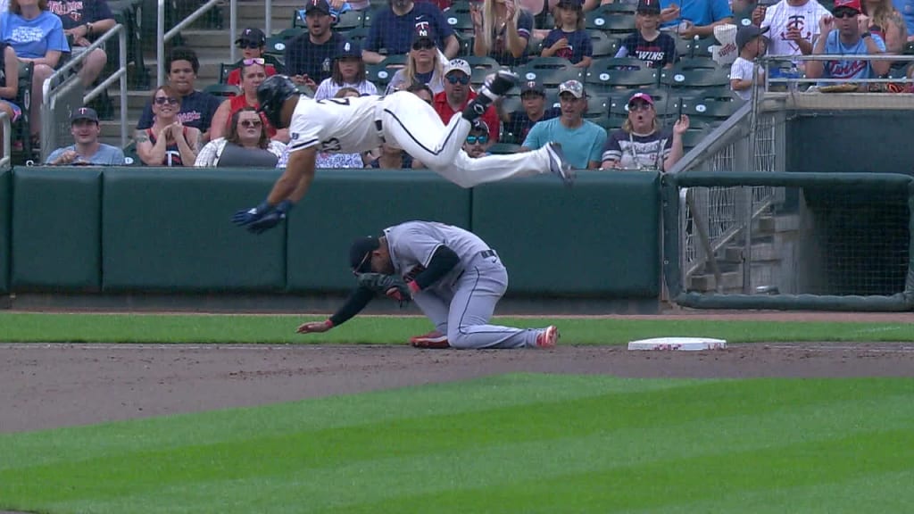 Scary Collision in Tampa Bay Rays and Seattle Mariners Game