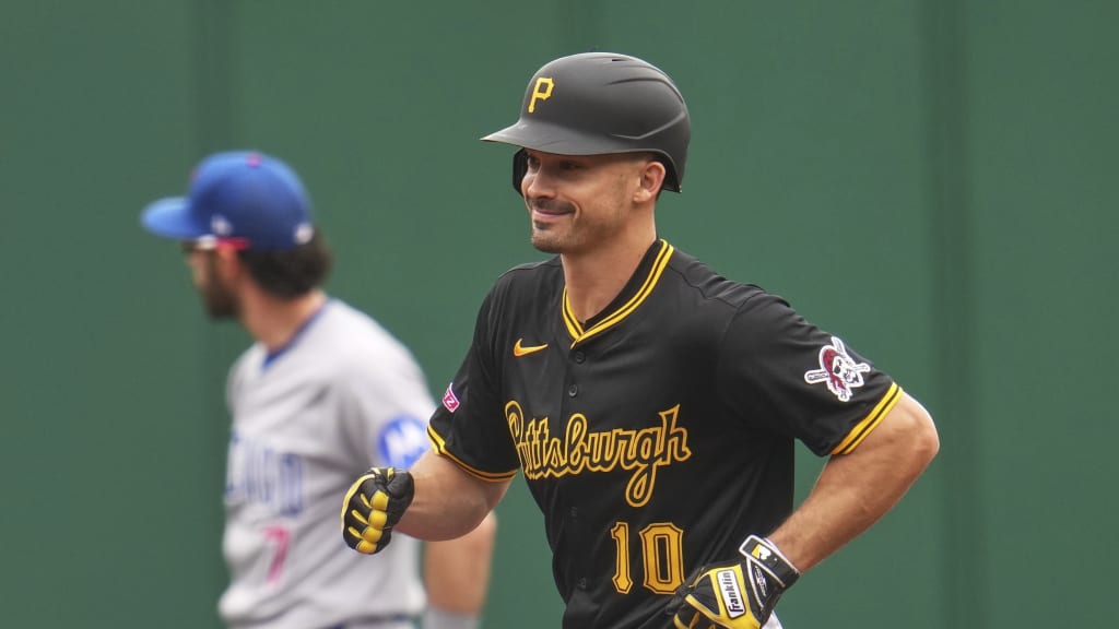 Bryan Reynolds makes swing adjustments after slow start