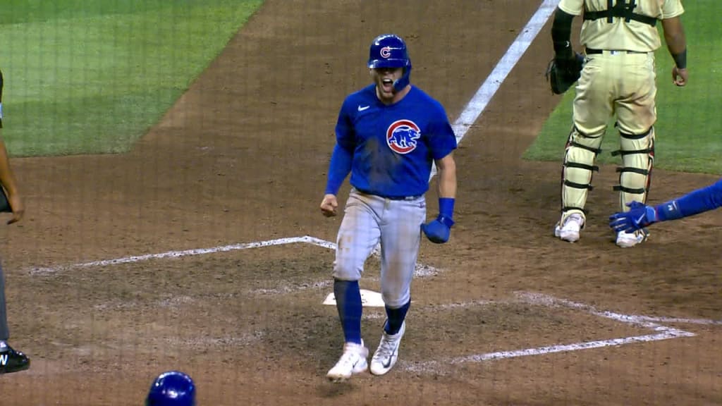 David Ross' walk-off single in 11th gives Cubs 2-1 win over Royals
