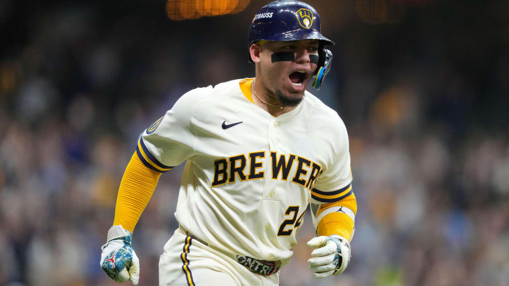 Contreras responde en grande y Cerveceros se llevan el Juego 1