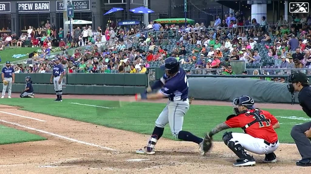 Jace Jung shows unique swing in Tigers Spring Training