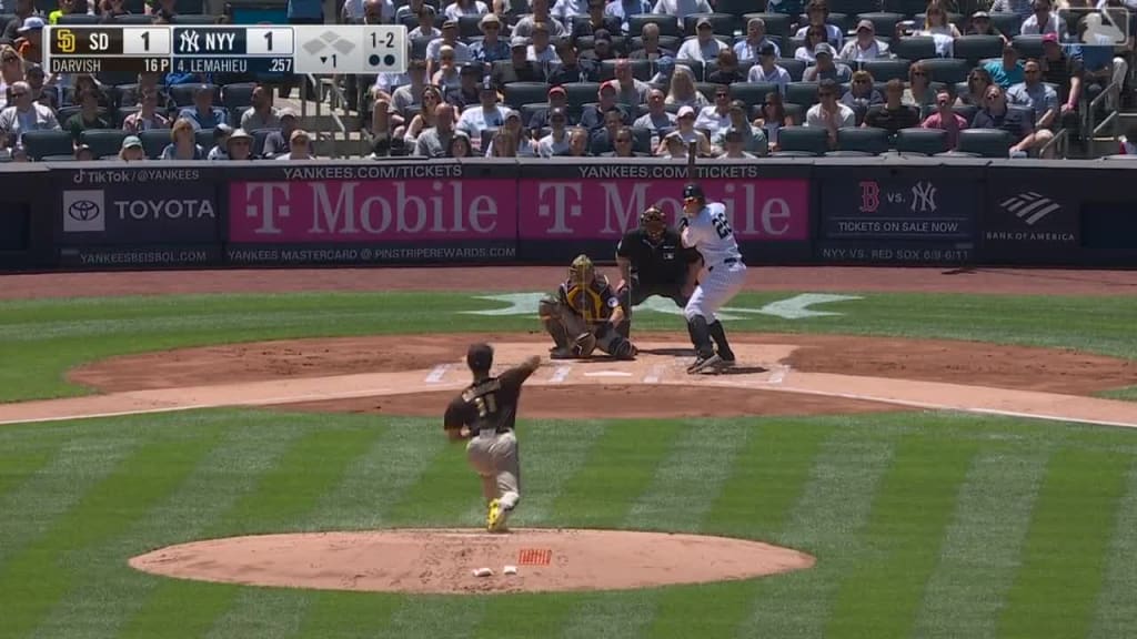 MLB/ Yu Darvish pitches Manny Machado-less Padres past D-backs