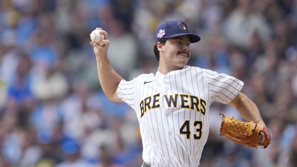MLB.com editorial image for Milwaukee Brewers: Henderson is the Brewers' new high-spin changeup artist