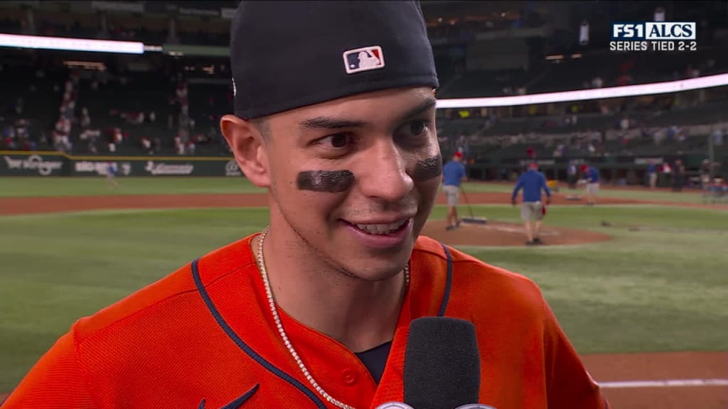 That is World Series Champion Mauricio Dubon you refer to now thank you  very much. : r/SFGiants