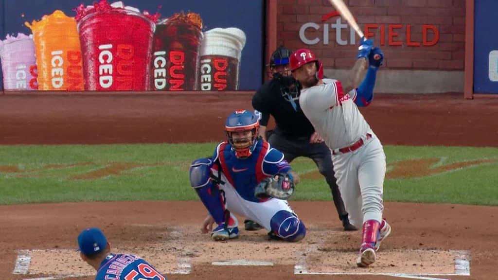 Edmundo Sosa's solo homer (4) 