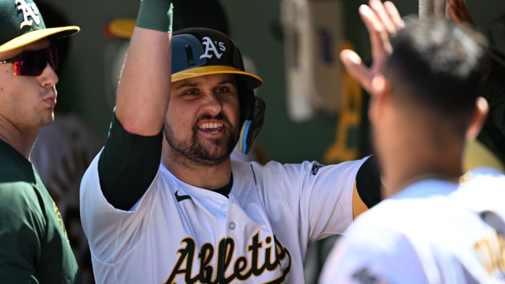 Yankees acquire J.D. Davis in trade with A's