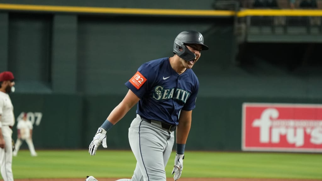 Dominic Canzone's 450-foot, game-tying home run (1)