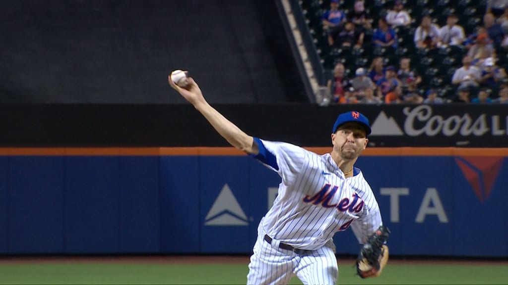 Mets maintain slim NL East lead despite loss to Cubs, look to Jacob deGrom  on Tuesday 