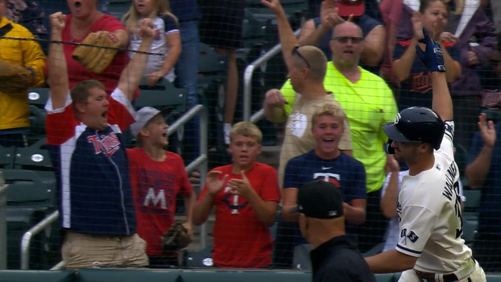 Twins sweep Diamondbacks on Wallner's walk-off homer in 9th inning - ABC  News