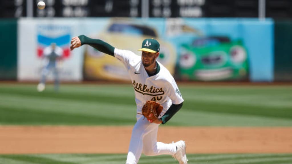 Mitch Spence strikes out three across seven innings