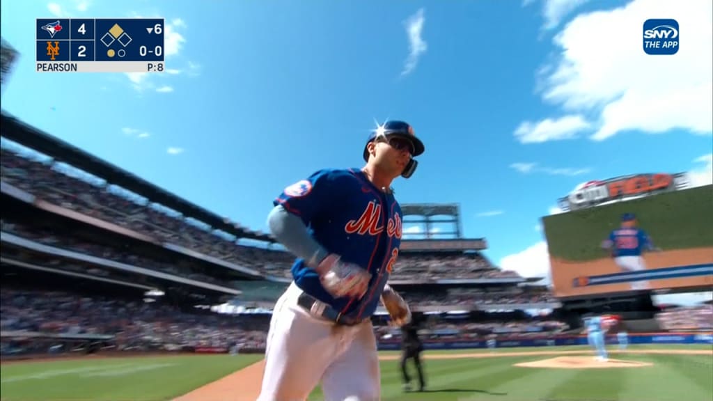 Pete Alonso's solo homer (21) 